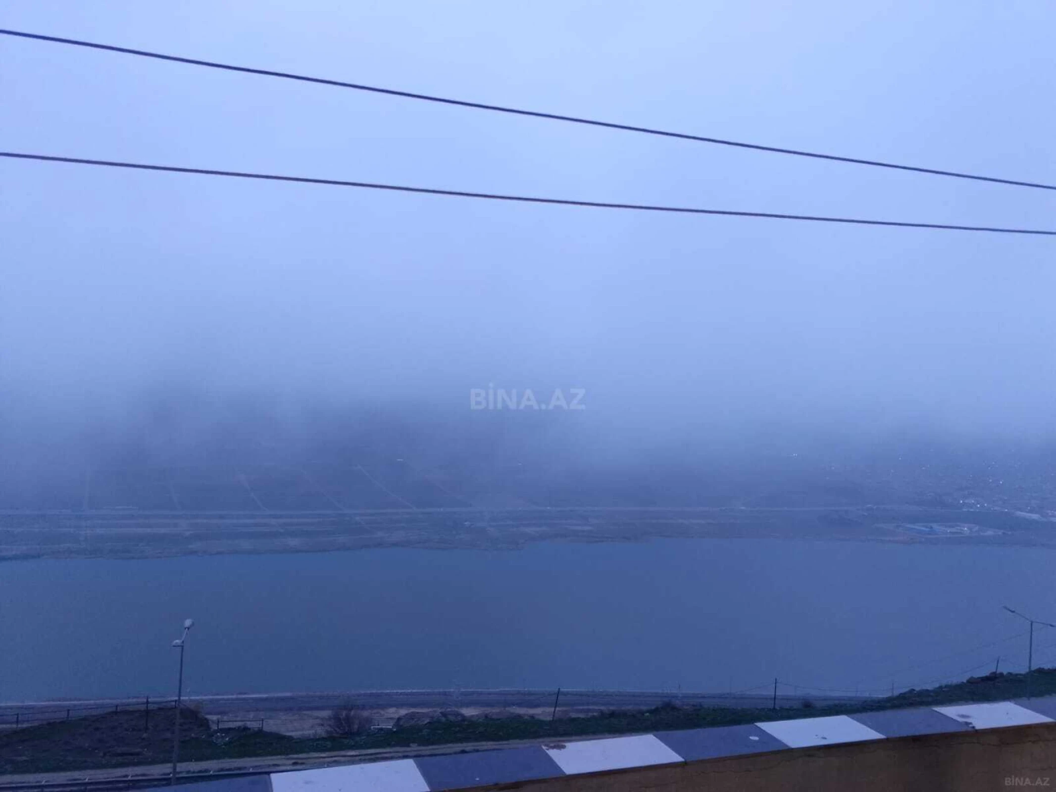 Satılır 3 otaqlı mənzil 98 m²