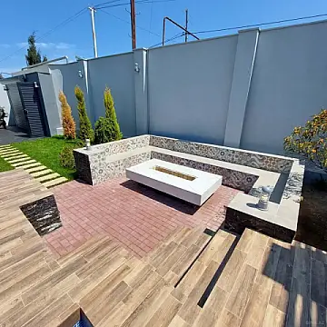 Kirayə verilir 4 otaqlı həyət evi 250 m²