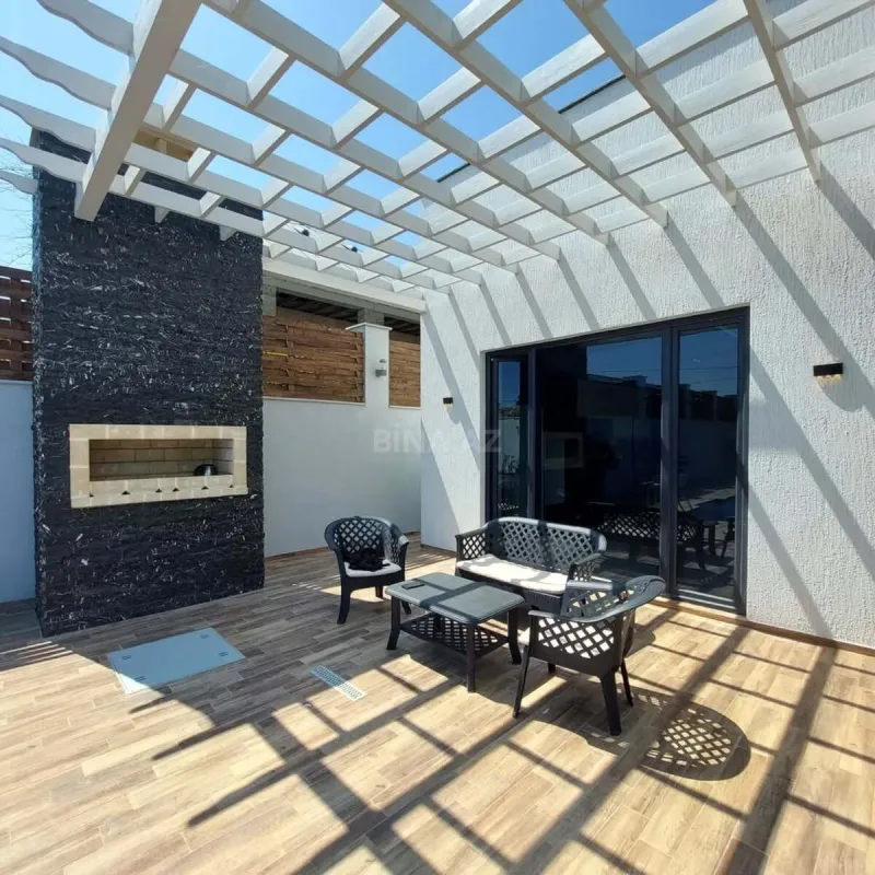 Kirayə verilir 4 otaqlı həyət evi 250 m²