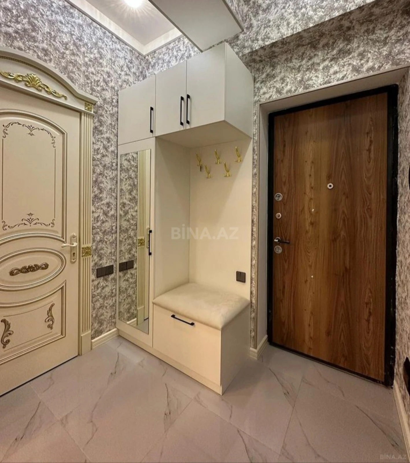 Satılır 2 otaqlı mənzil 55 m²