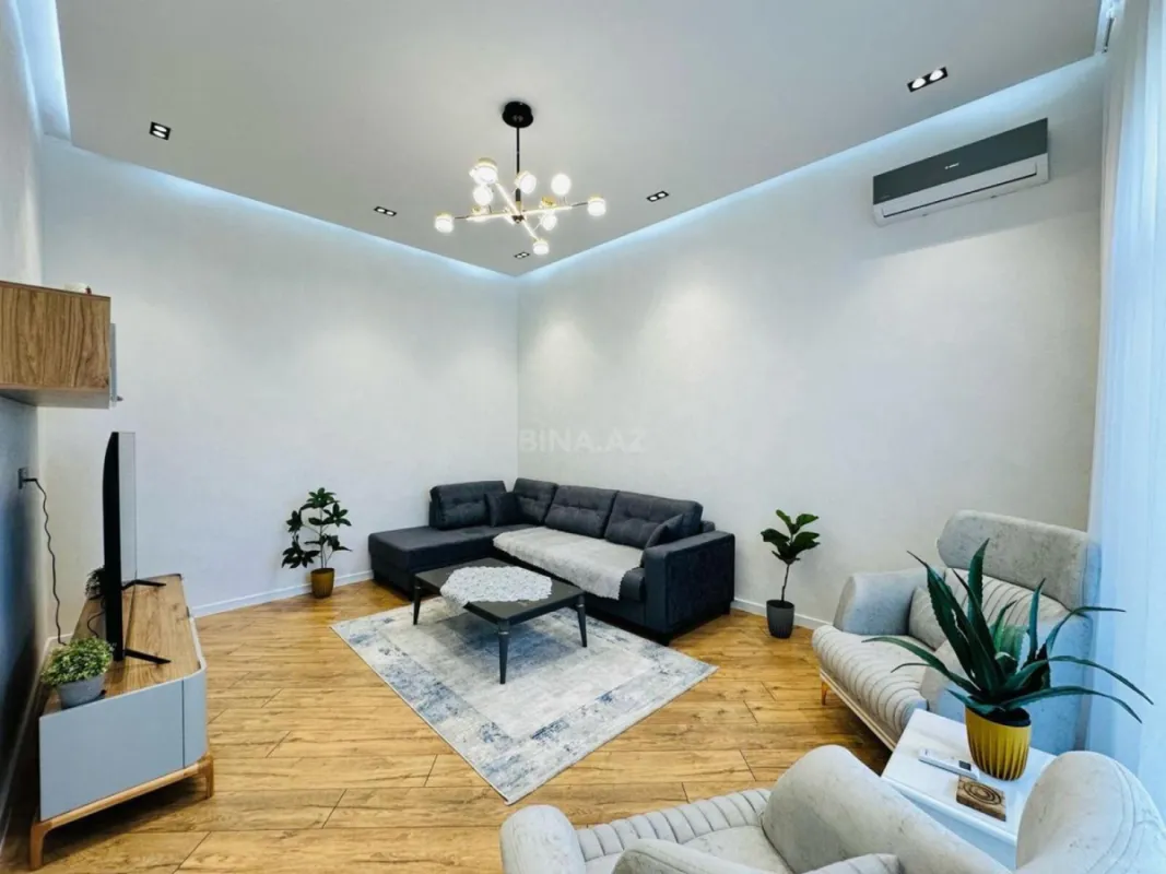 Kirayə verilir 4 otaqlı həyət evi 200 m²