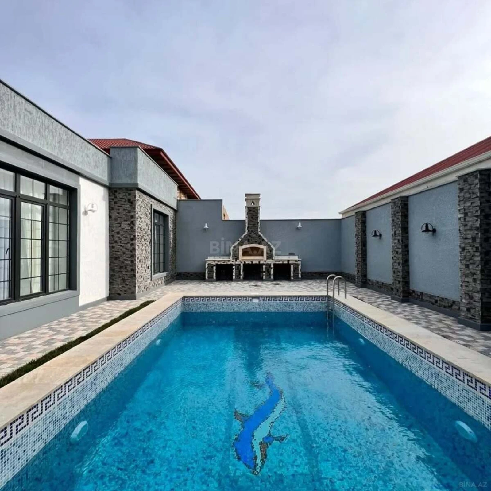 Kirayə verilir 4 otaqlı həyət evi 200 m²