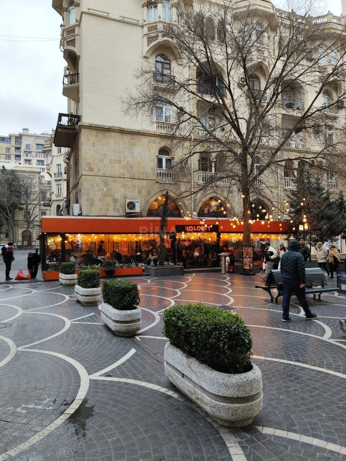 Kirayə verilir obyekt 65 m²