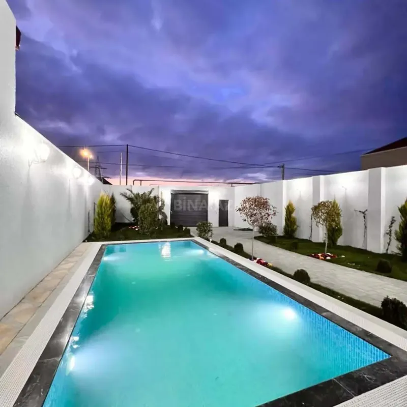 Kirayə verilir 4 otaqlı həyət evi 300 m²