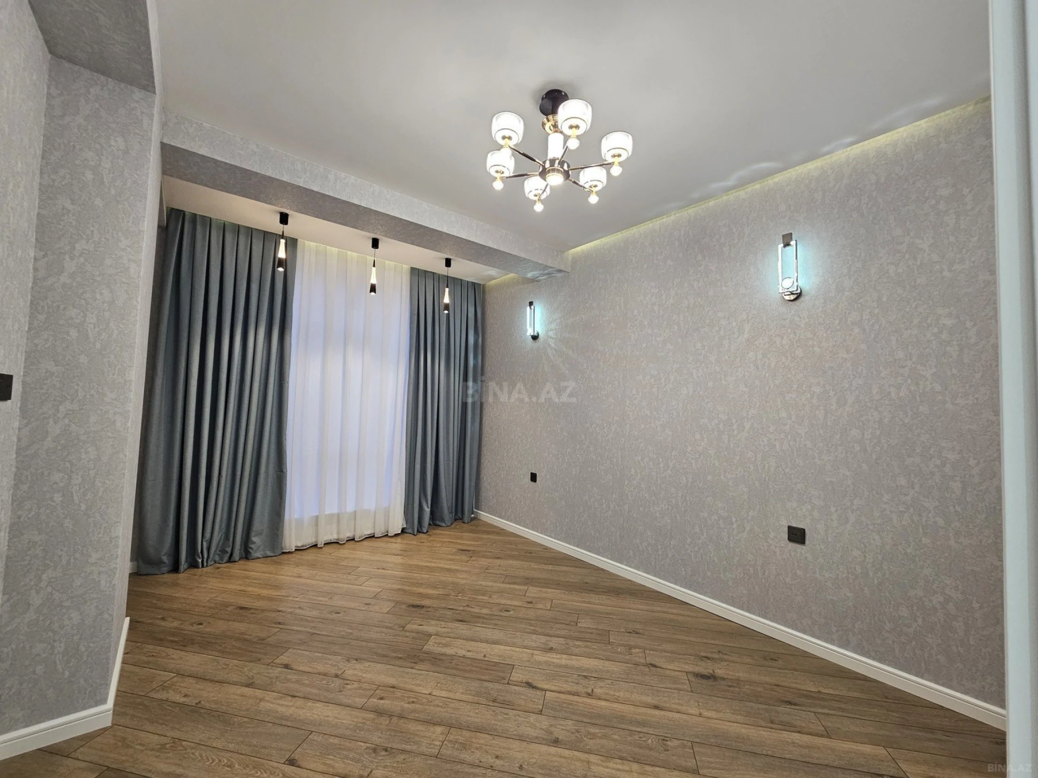 Satılır 3 otaqlı mənzil 81 m²