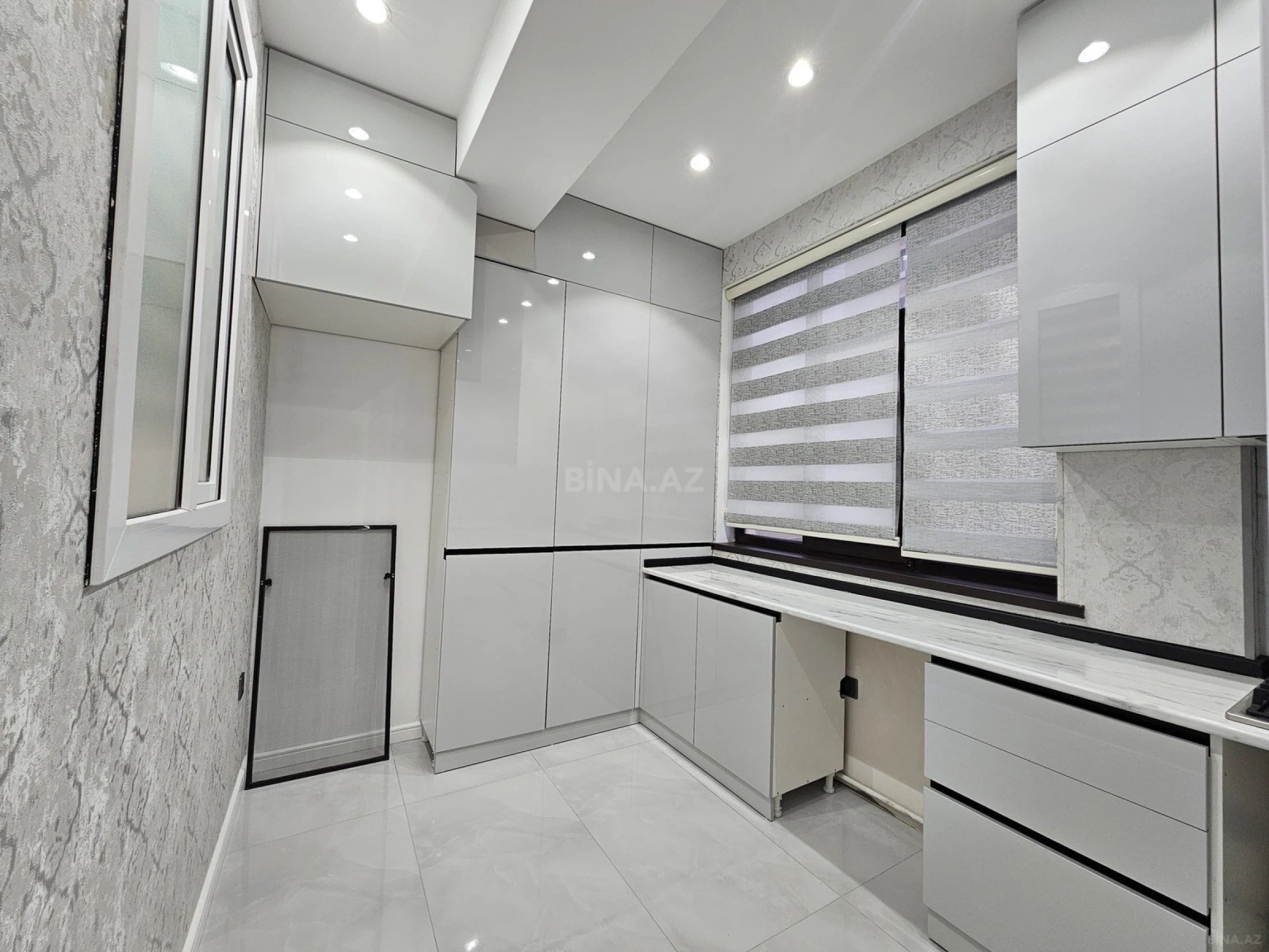 Satılır 3 otaqlı mənzil 81 m²