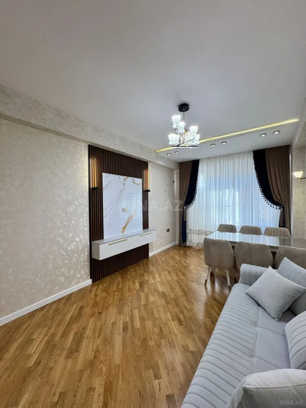 Satılır 2 otaqlı mənzil 90 m²