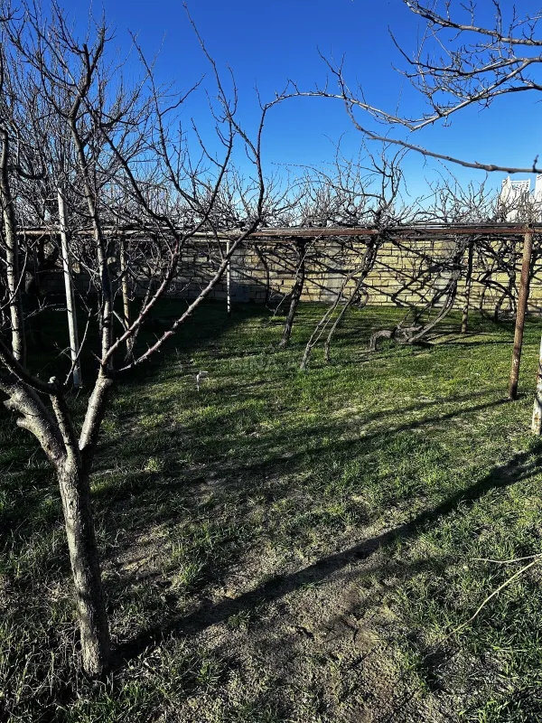 Satılır torpaq sahəsi 2 m²