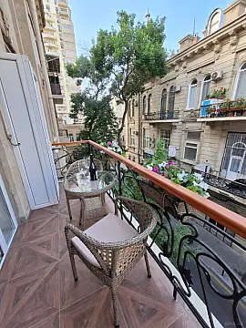Kirayə verilir 2 otaqlı mənzil 76 m² — Bakı, Sahil qəs. 2 otaq 76.00 m²