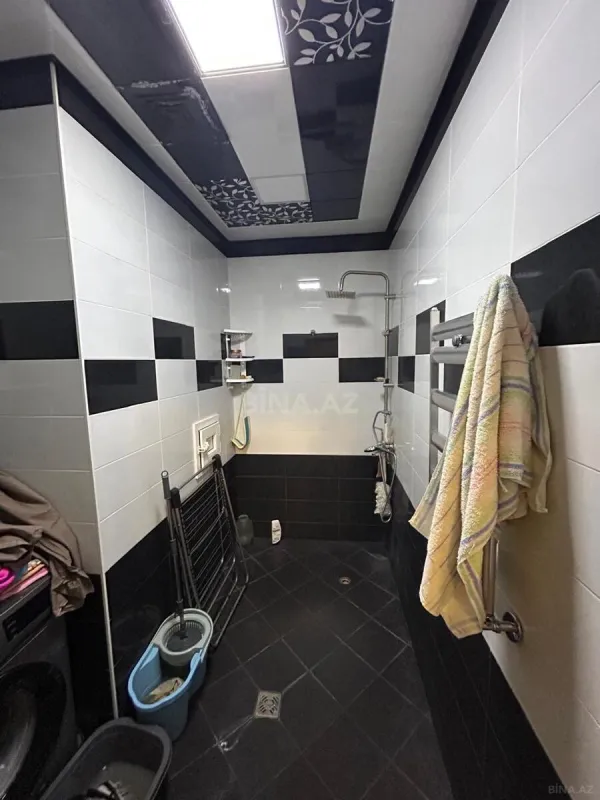 Satılır 2 otaqlı mənzil 78 m²