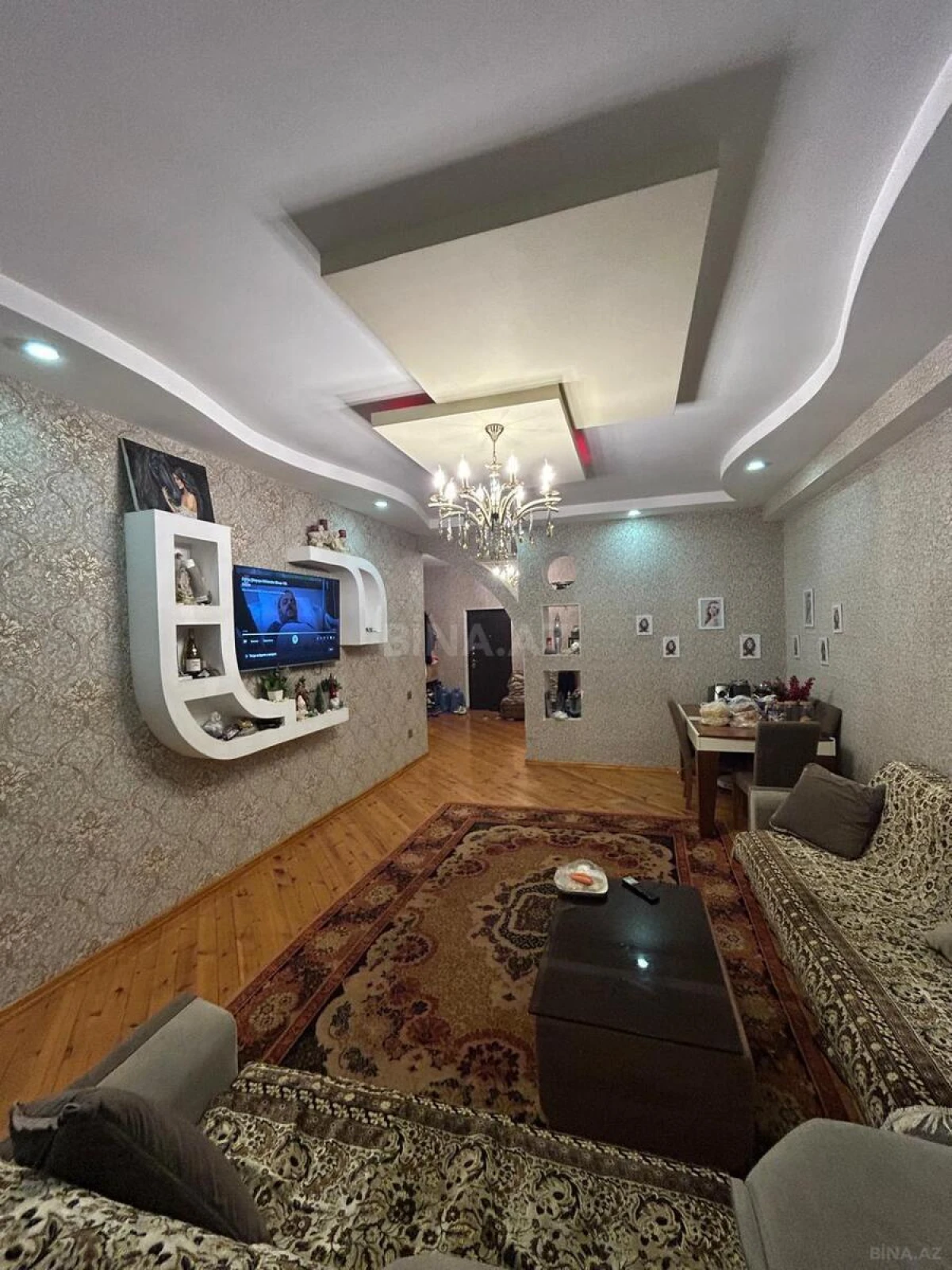 Satılır 2 otaqlı mənzil 78 m²