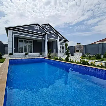 Kirayə verilir 4 otaqlı həyət evi 220 m²