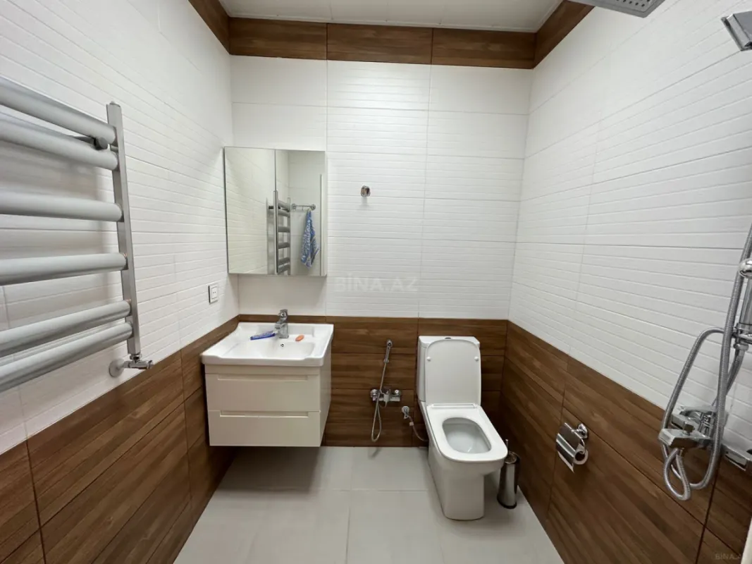 Kirayə verilir 4 otaqlı həyət evi 220 m²