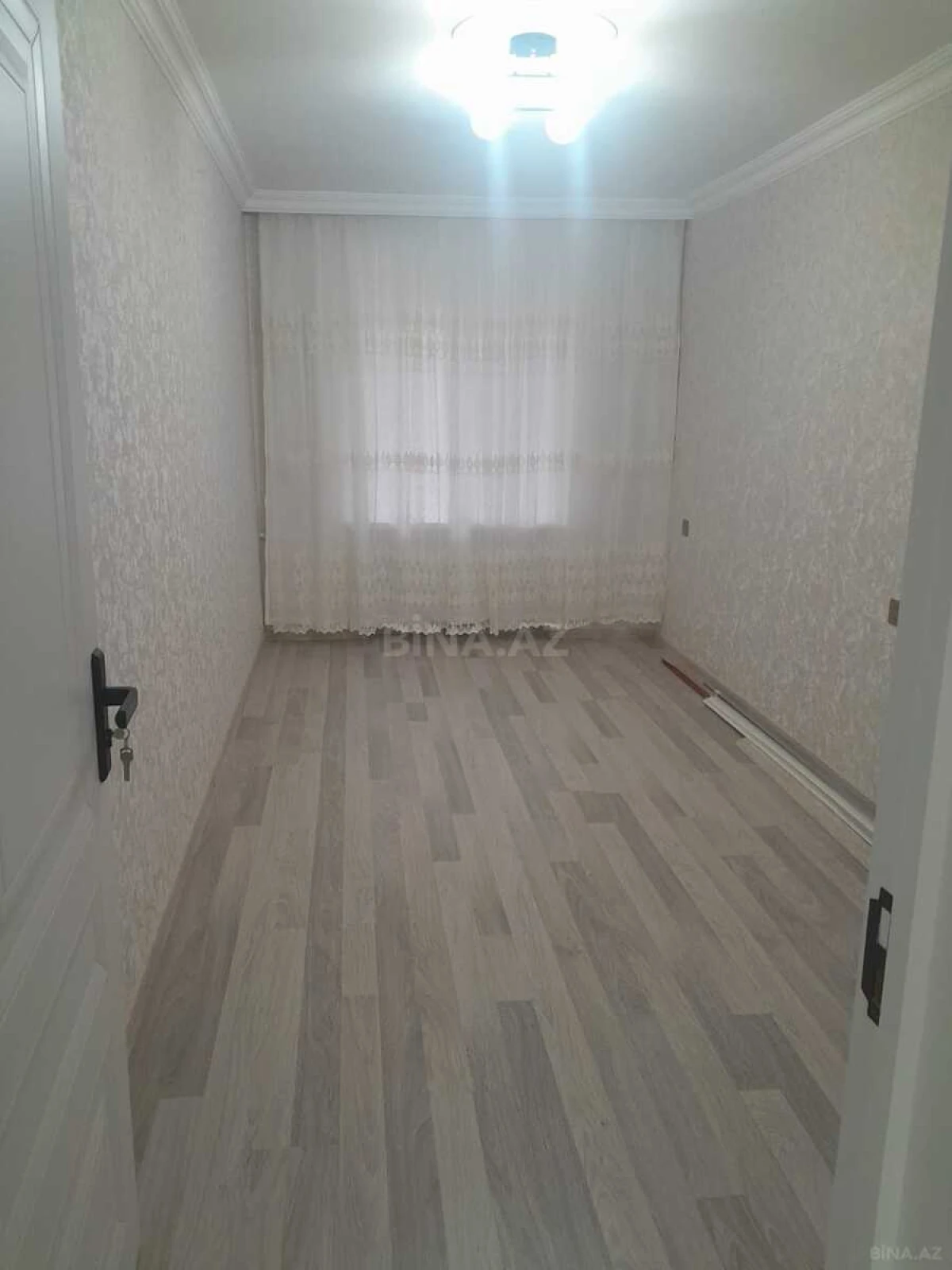 Kirayə verilir 3 otaqlı mənzil 65 m²