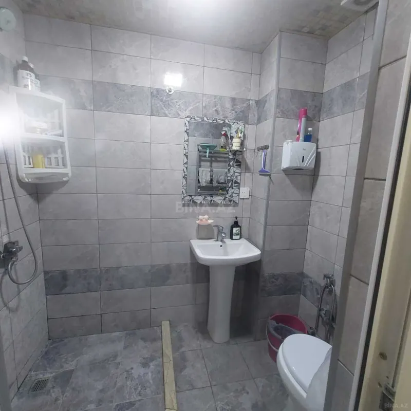 Satılır 2 otaqlı mənzil 42 m²