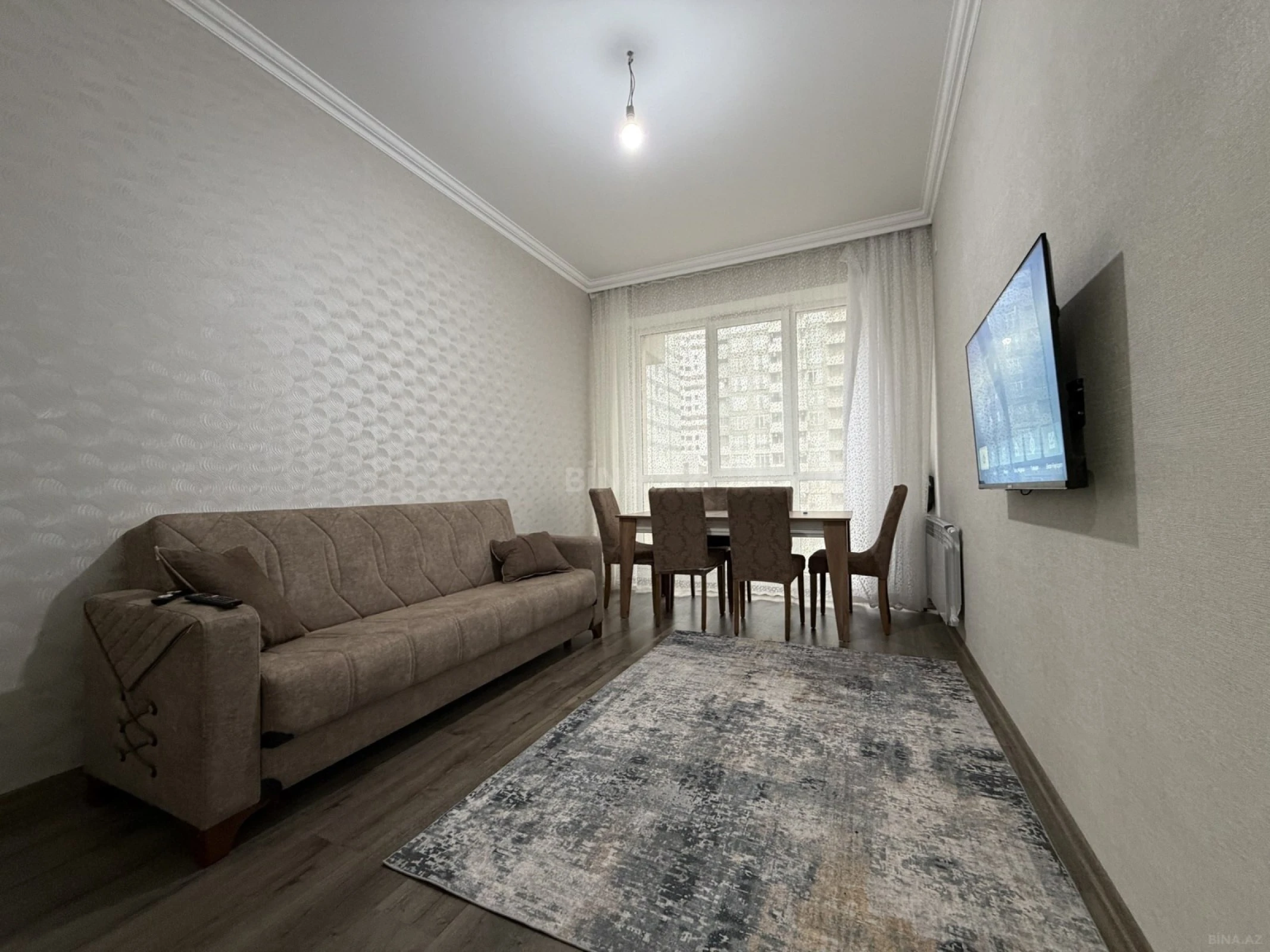 Kirayə verilir 2 otaqlı mənzil 55 m²