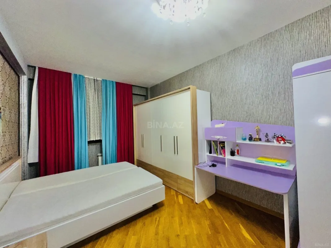Kirayə verilir 4 otaqlı mənzil 170 m²