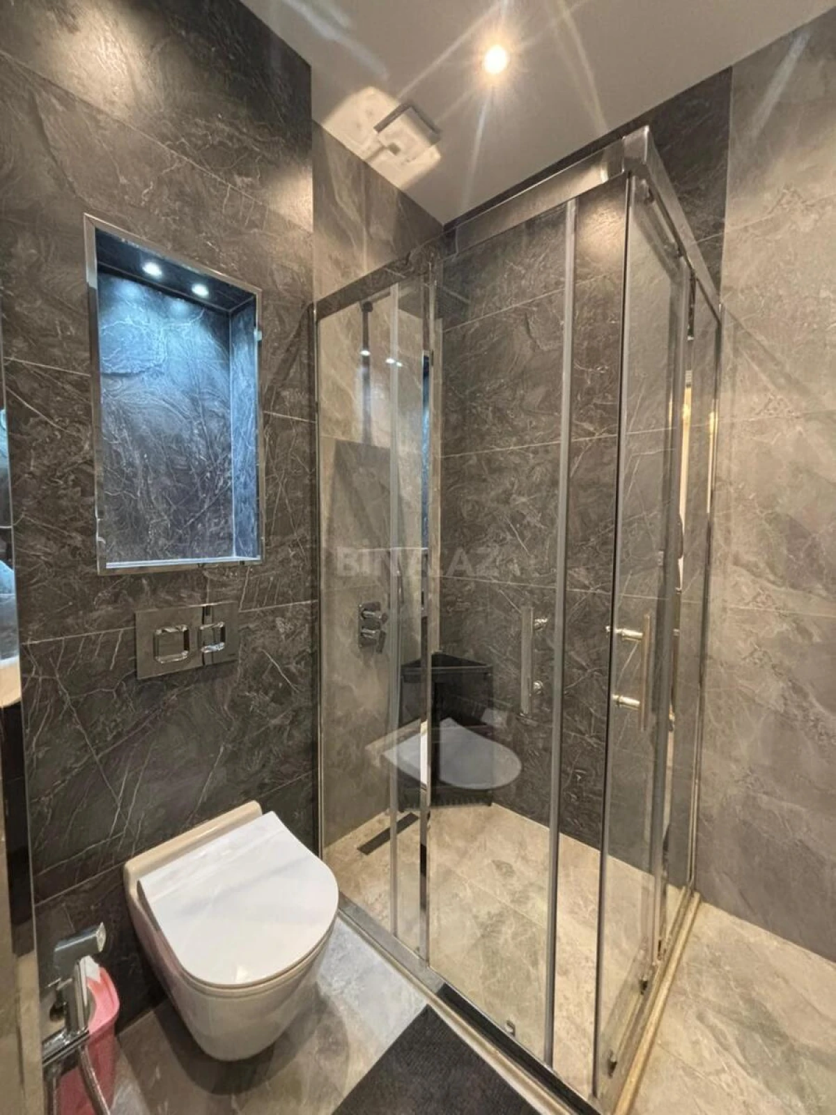 Kirayə verilir 3 otaqlı mənzil 125 m²