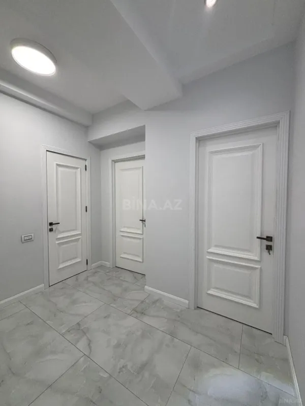 Kirayə verilir 3 otaqlı mənzil 125 m²