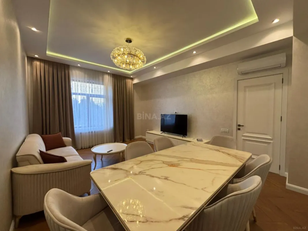 Kirayə verilir 3 otaqlı mənzil 125 m²