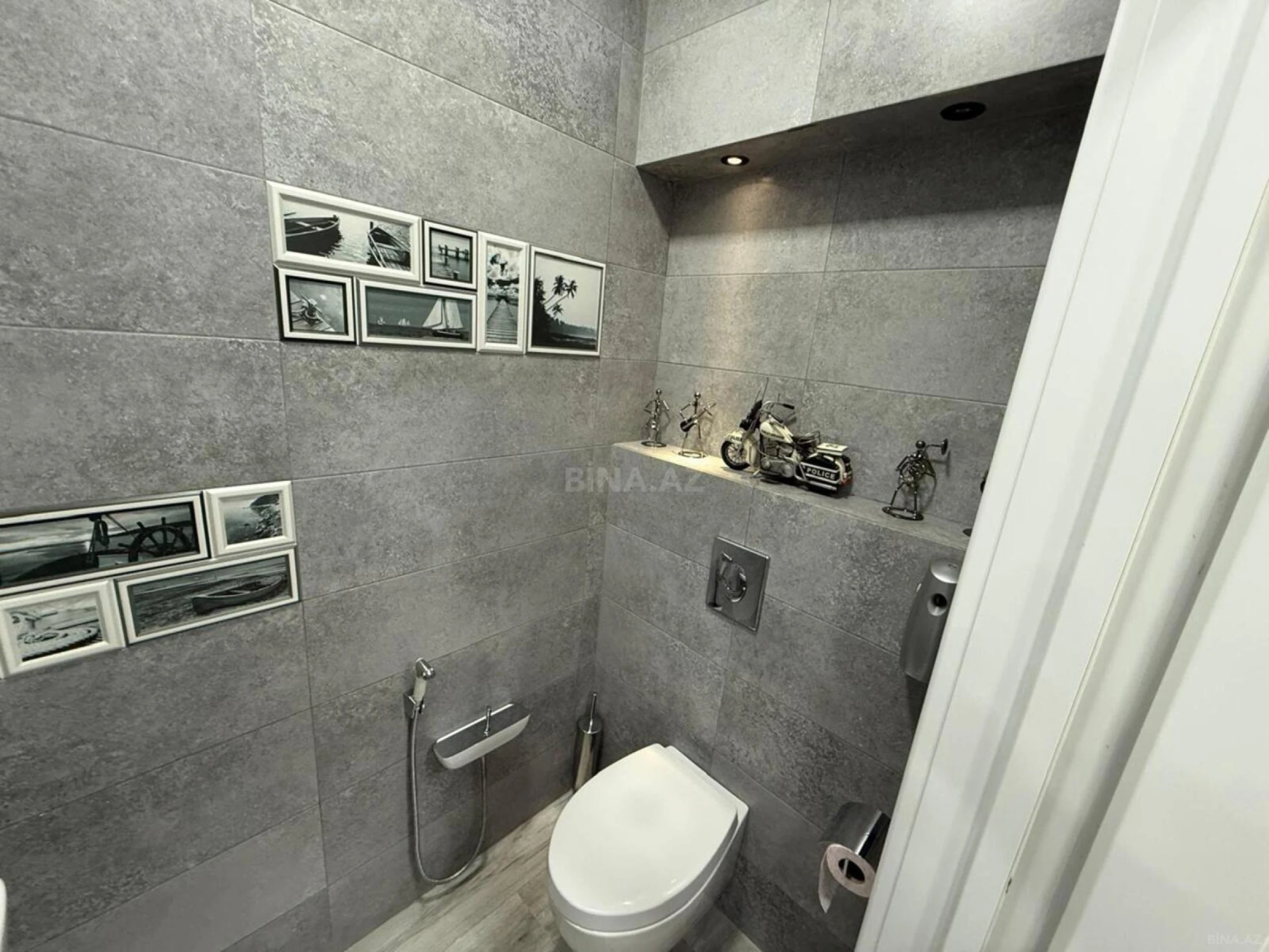 Kirayə verilir 4 otaqlı mənzil 192 m²