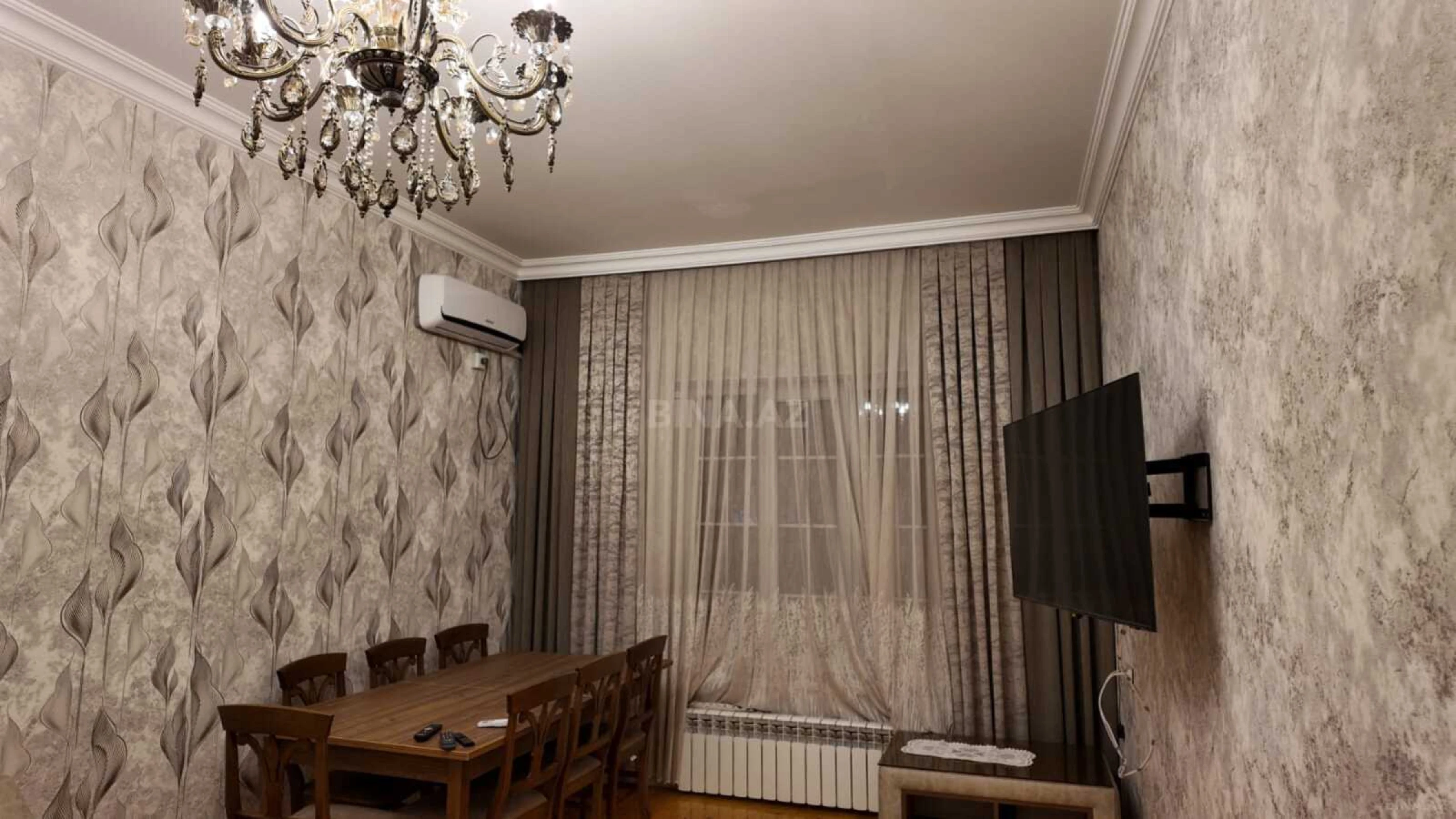 Satılır 4 otaqlı həyət evi 130 m²