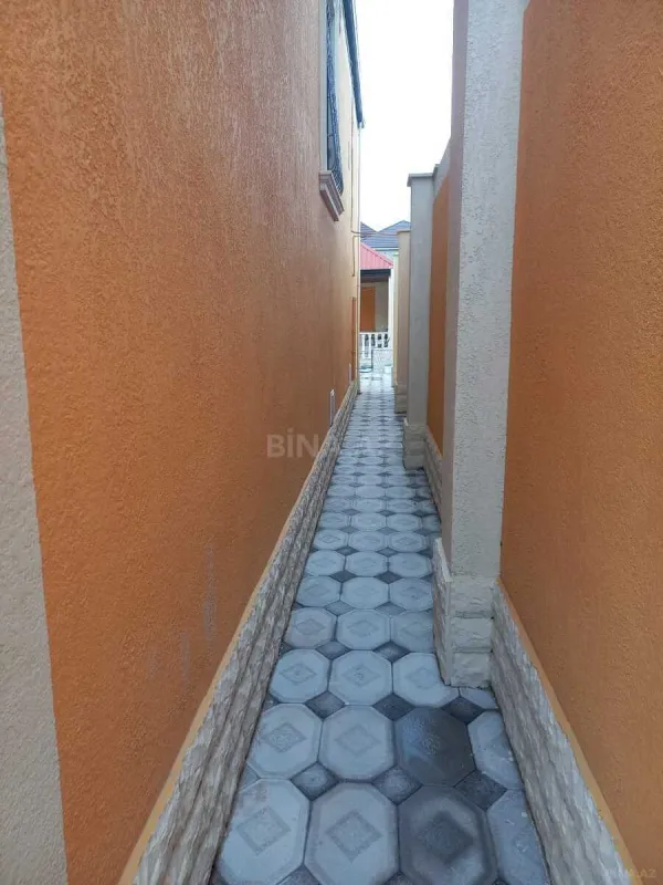 Satılır 4 otaqlı həyət evi 130 m²