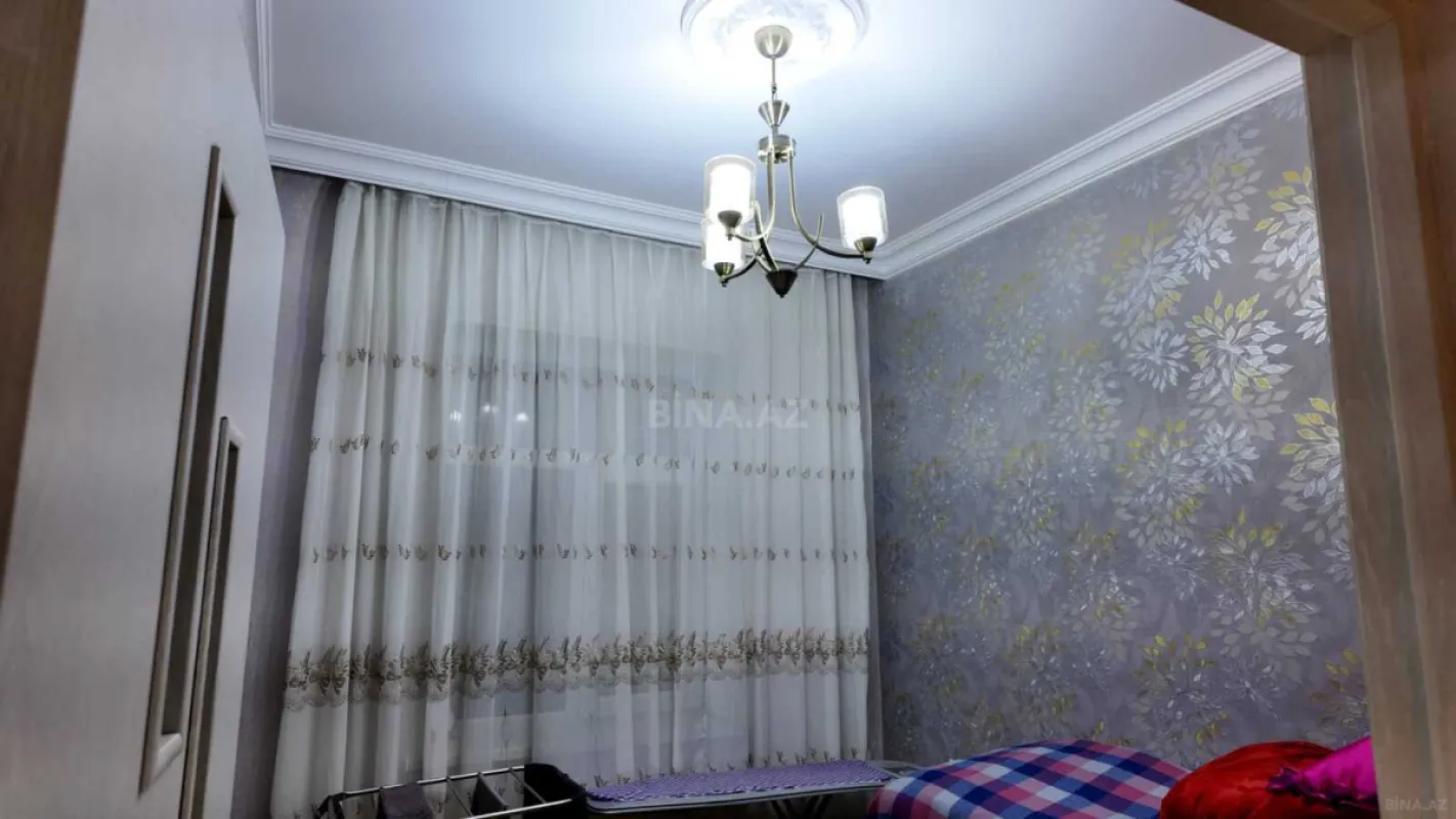 Satılır 4 otaqlı həyət evi 130 m²