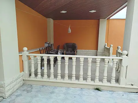 Satılır 4 otaqlı həyət evi 130 m²