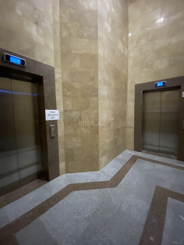 Satılır 3 otaqlı mənzil 98 m²