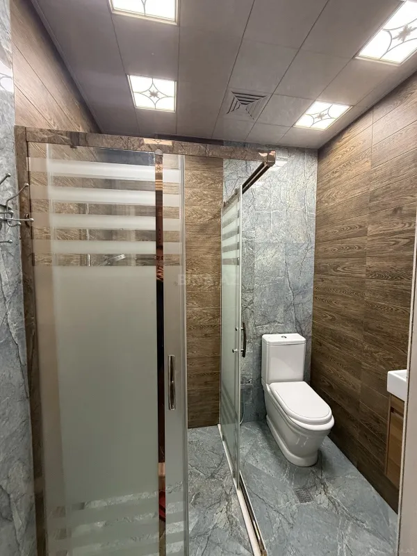 Satılır 3 otaqlı mənzil 98 m²