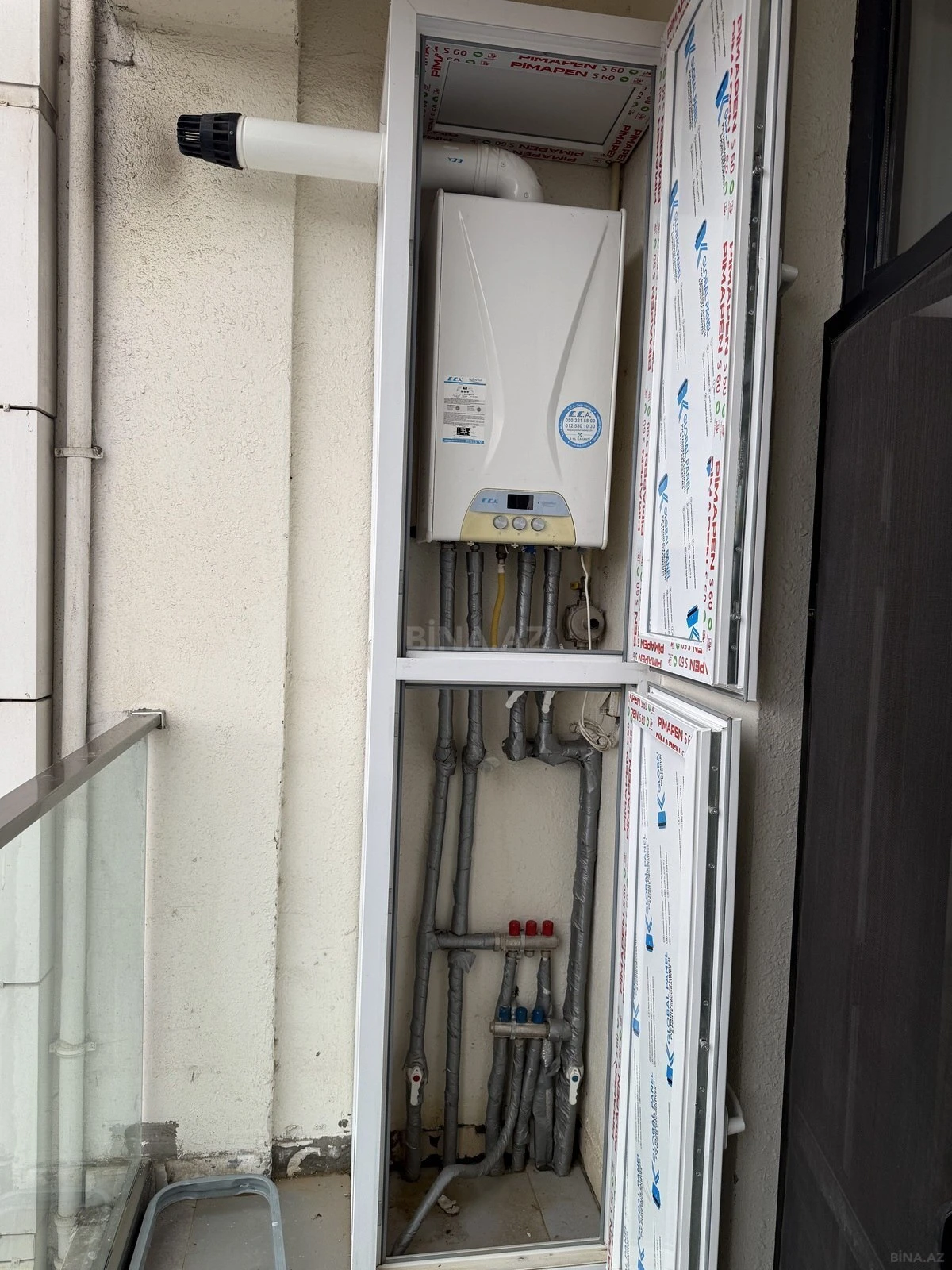 Satılır 3 otaqlı mənzil 98 m²