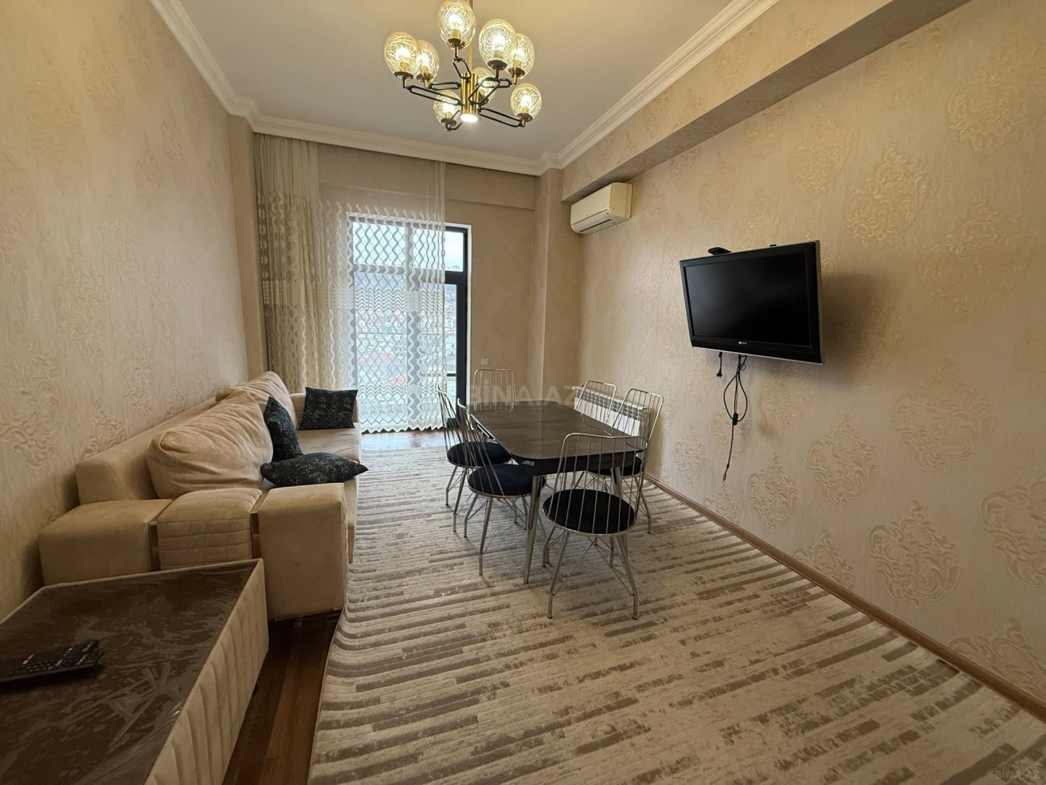 Satılır 3 otaqlı mənzil 98 m²