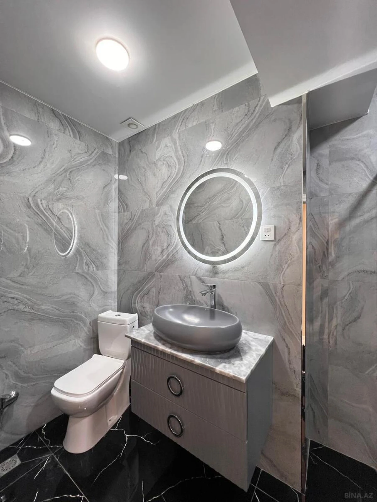 Satılır 3 otaqlı mənzil 90 m²