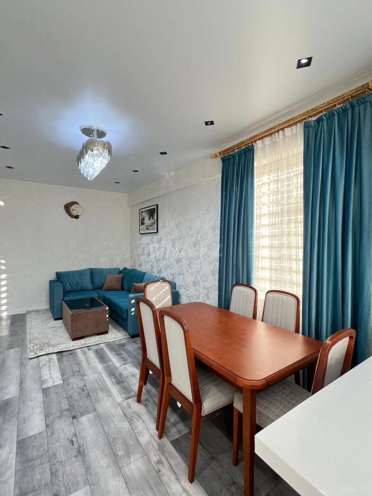Satılır 3 otaqlı mənzil 90 m²
