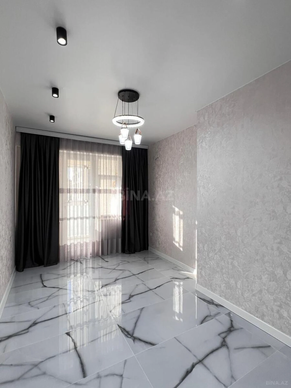 Satılır 3 otaqlı mənzil 90 m²
