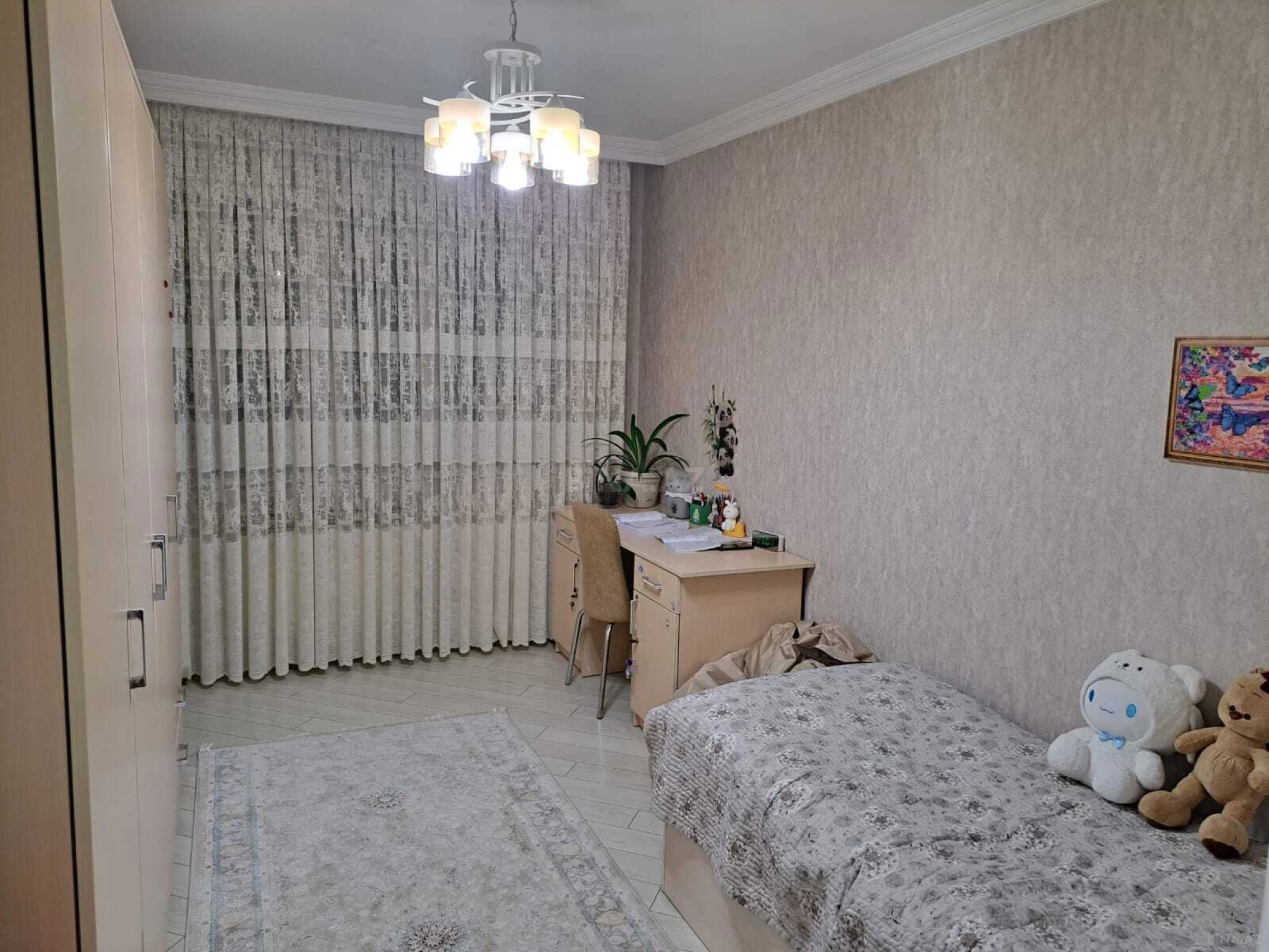 Satılır 4 otaqlı mənzil 100 m²