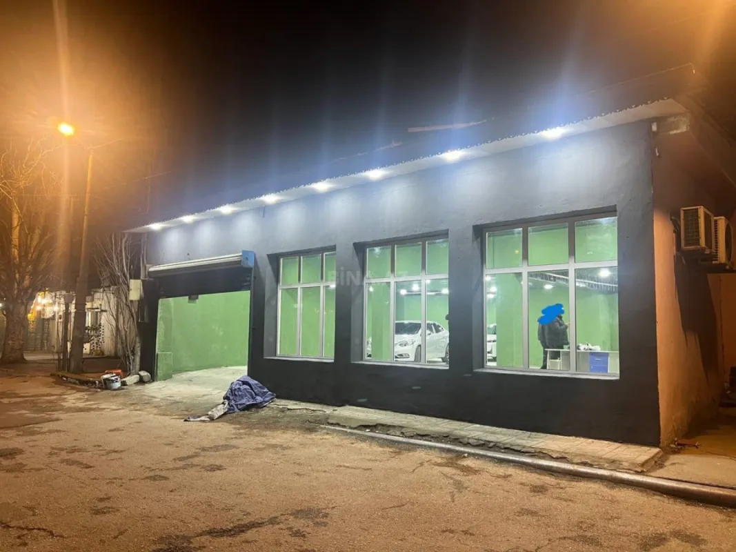 Satılır obyekt 620 m²