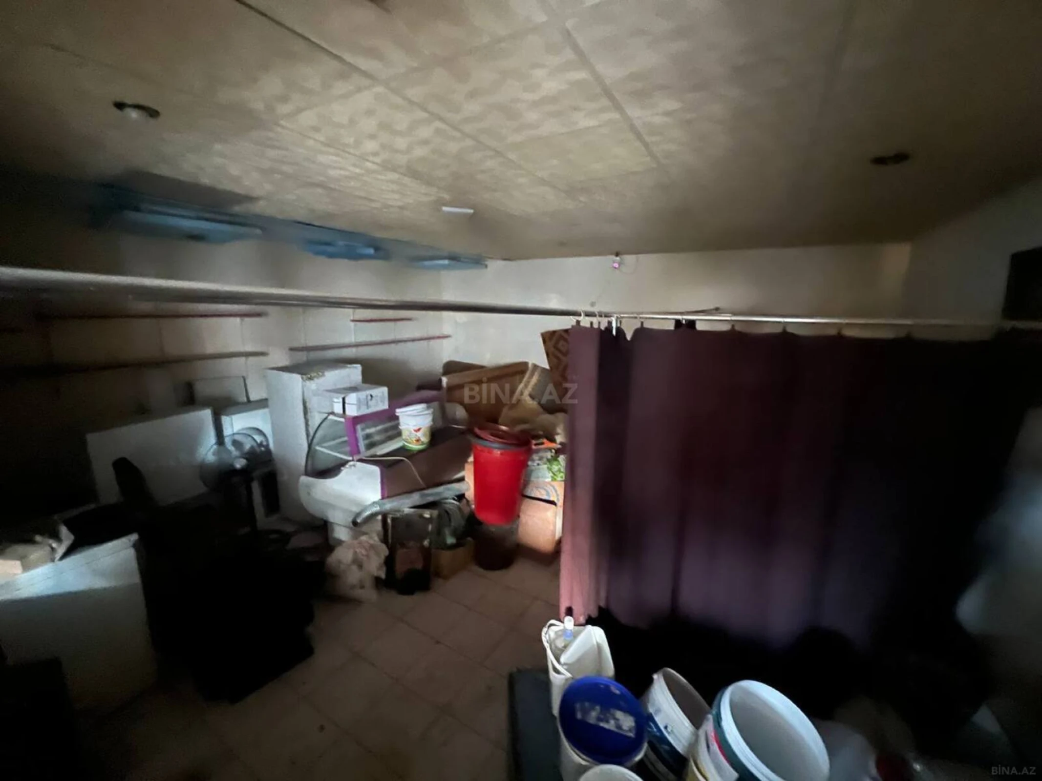 Satılır obyekt 620 m²