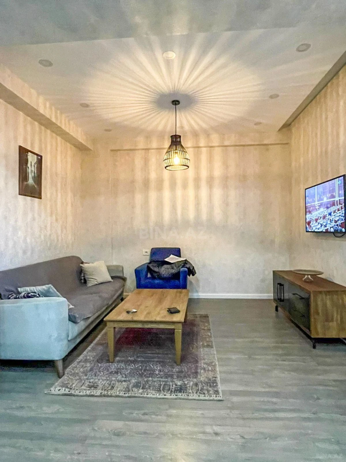 Kirayə verilir 2 otaqlı mənzil 60 m²