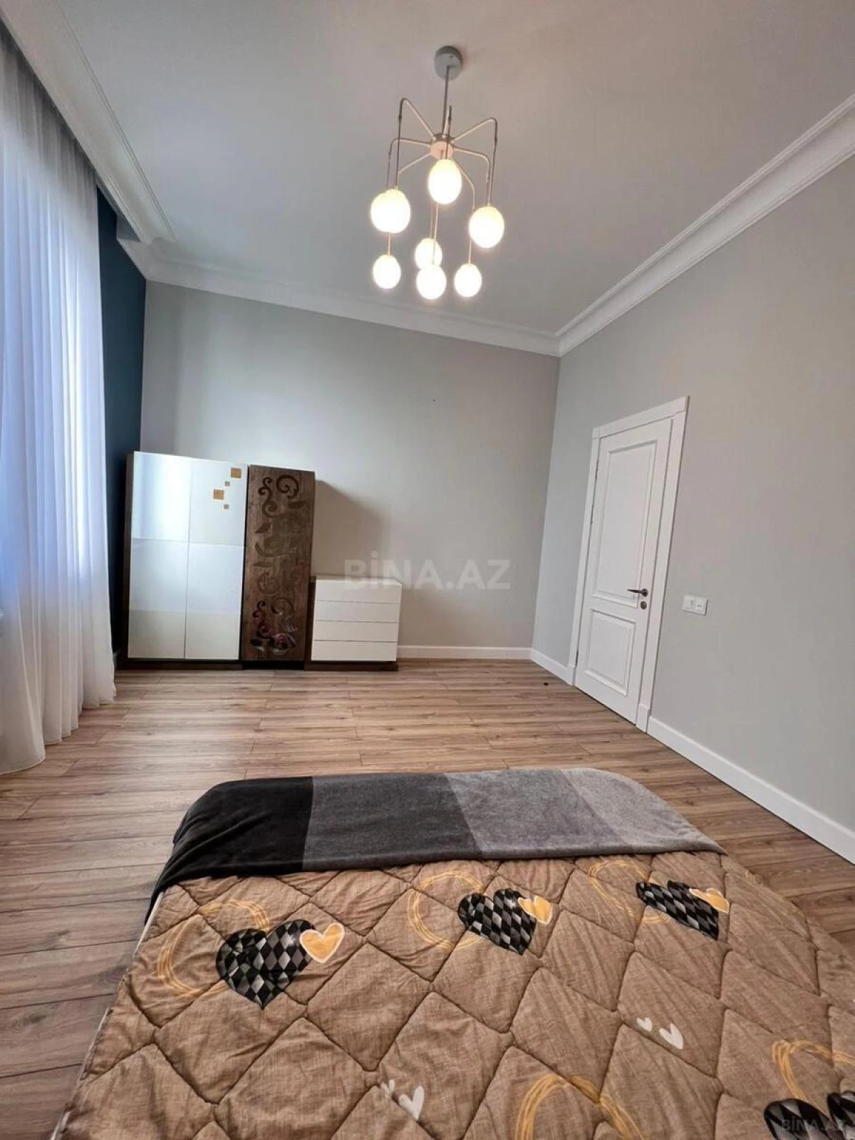 Kirayə verilir 4 otaqlı həyət evi 180 m²