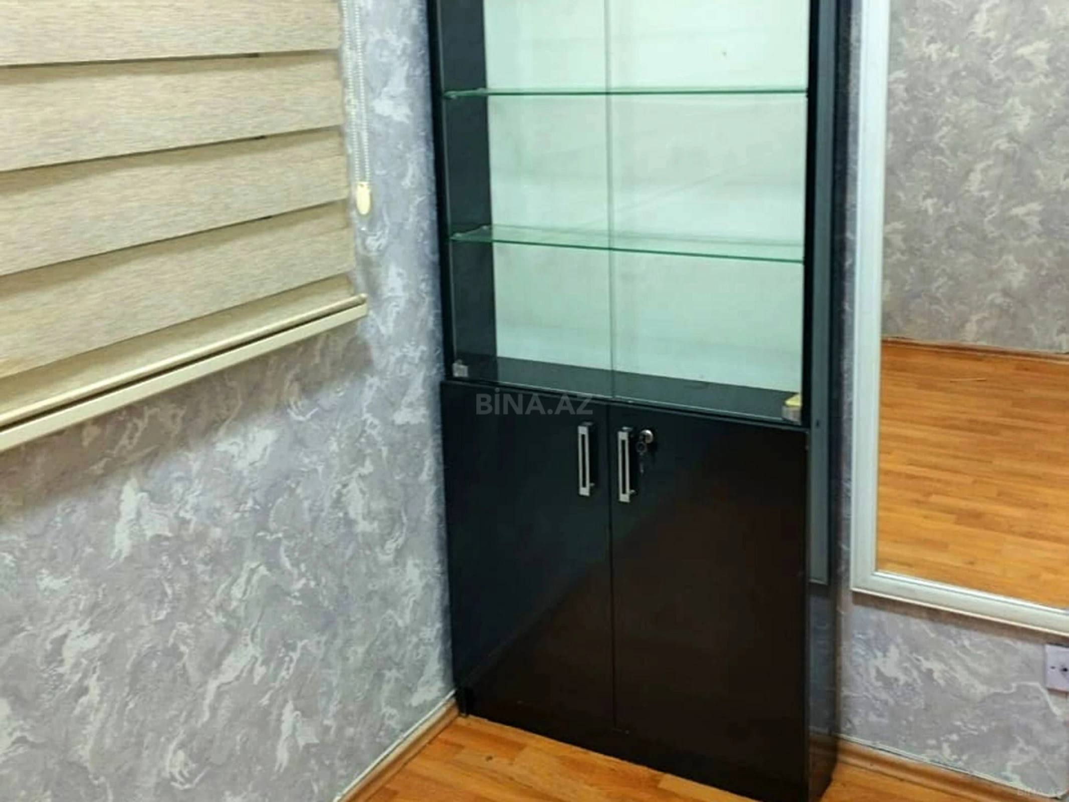 Satılır obyekt 40 m²