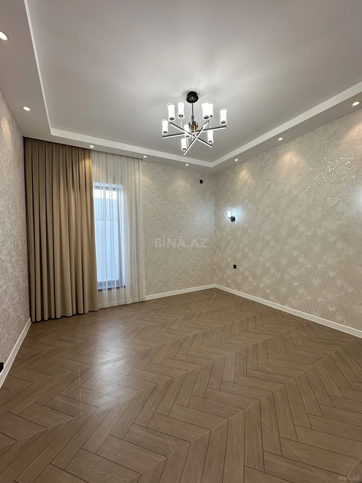 Satılır 4 otaqlı həyət evi 150 m²