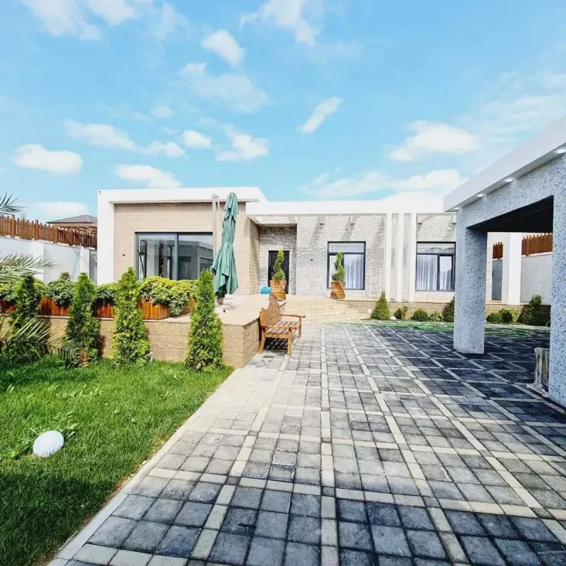 Kirayə verilir 4 otaqlı həyət evi 230 m²