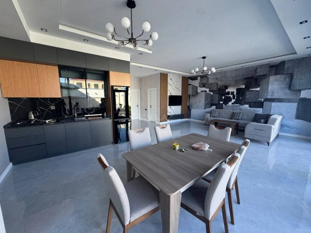 Kirayə verilir 4 otaqlı həyət evi 250 m²