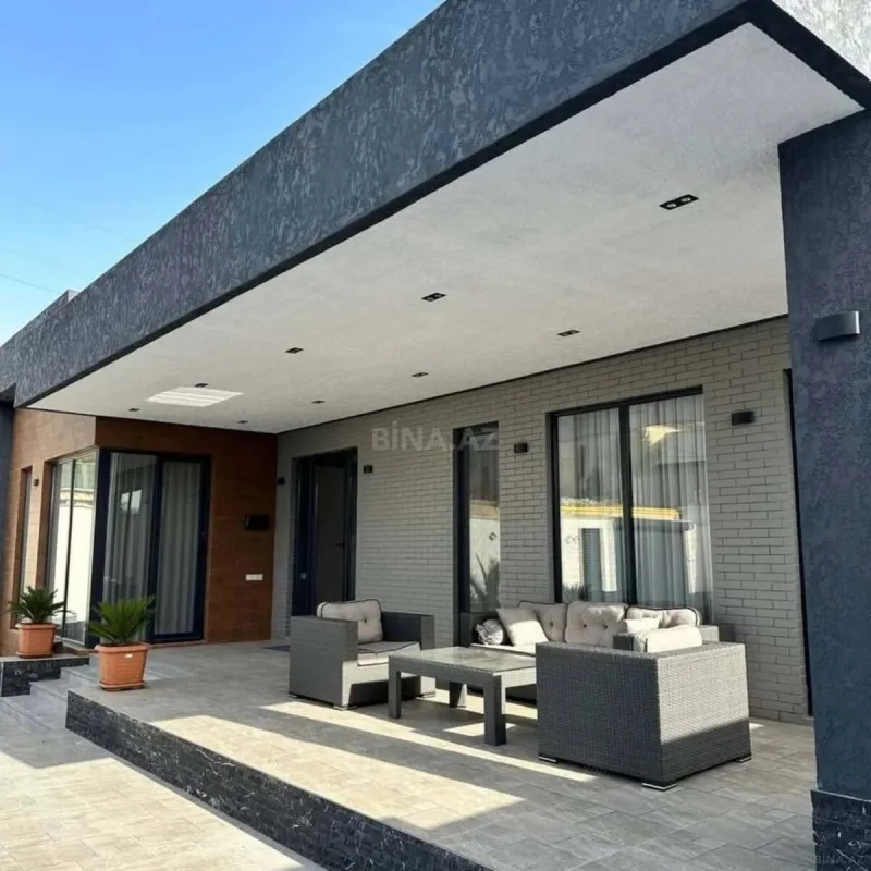 Kirayə verilir 4 otaqlı həyət evi 250 m²