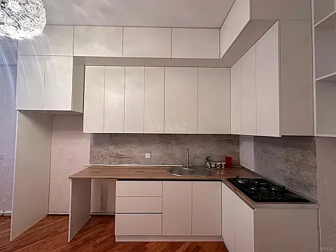 Satılır 2 otaqlı mənzil 90 m²