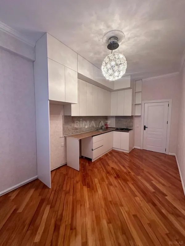 Satılır 2 otaqlı mənzil 90 m²