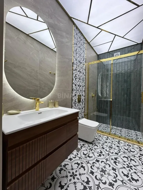 Satılır 3 otaqlı mənzil 92 m²