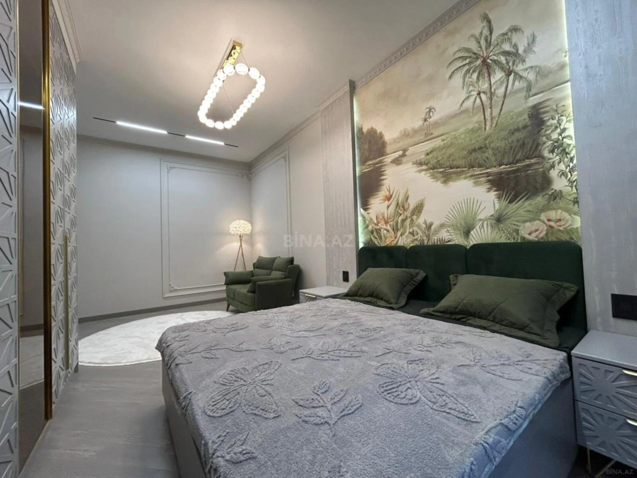 Satılır 3 otaqlı mənzil 92 m²